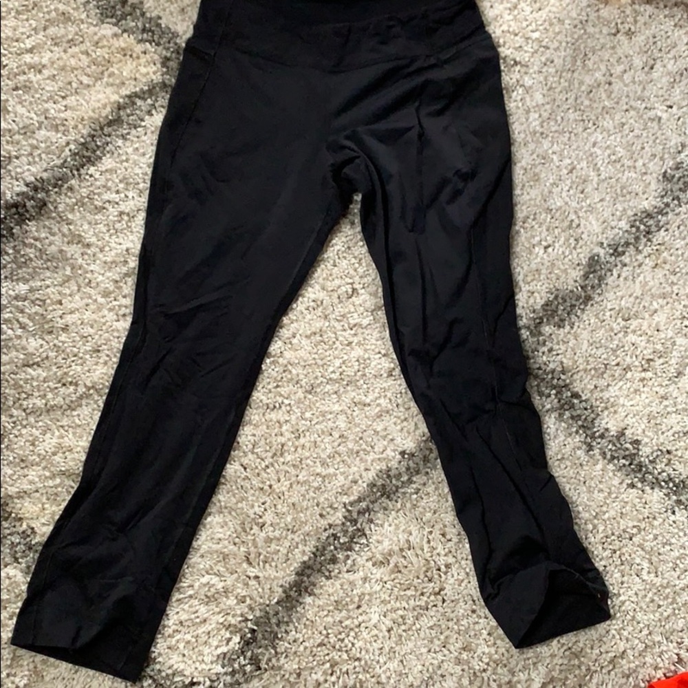 lulu lemon straight leg crop yoga pants